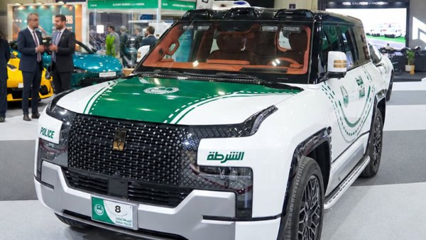 بي واي دي Yangwang U8