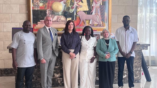 مصر تنظم رحلة تعريفية لوفد من وزارة السياحة والحياة البرية بأوغندا للتعرف على التجربة المصرية في سياحتى الطعام والريف