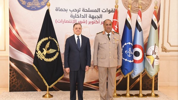 وزير الدفاع ووزير الداخلية