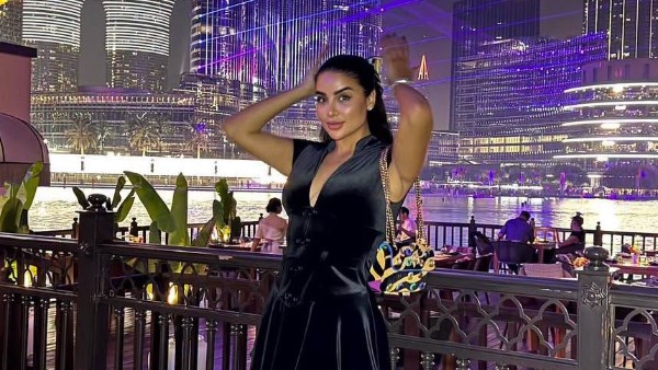  أناقة جريئة بتفاصيل لافتة.. جورى بكر  تخطف الأنظار في دبي