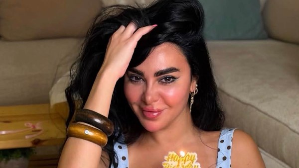 ميريهان حسين تخطف الانظار فى عيد ميلادها