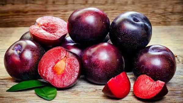  البرقوق ..فاكهة غنية بمضادات الاكسدة وتدعم صحة القلب