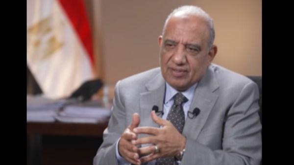 وزير الكهرباء 