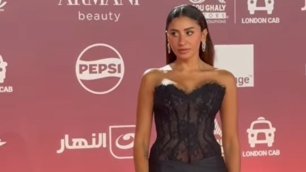 دينا الشربيني