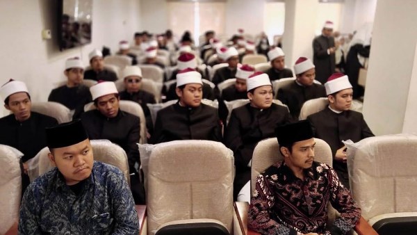 الوافدين من إندونيسيا إلى الأزهر 