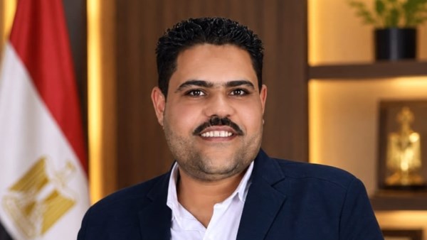  الدكتور أحمد فتحي القديم