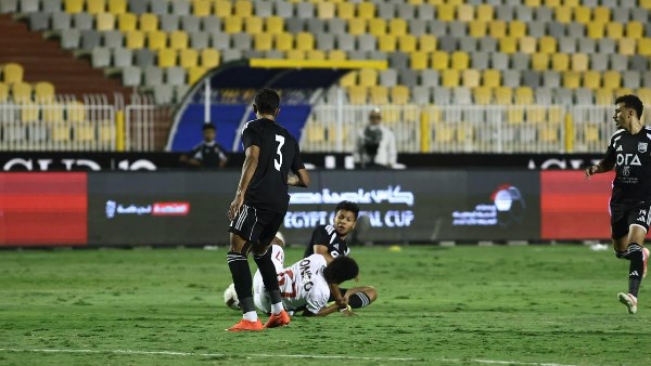 في دقيقة واحدة.. أحمد عاطف يسجل هدفين متتاليين ويصعق الزمالك بثنائية جديدة