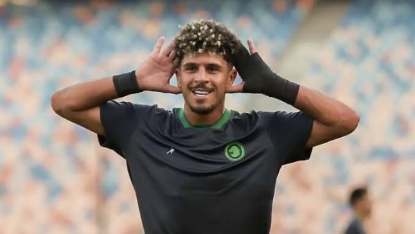 محمود ممدوح 