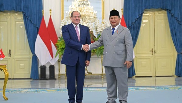 الرئيس السيسي ونظيره الاندونيسي 