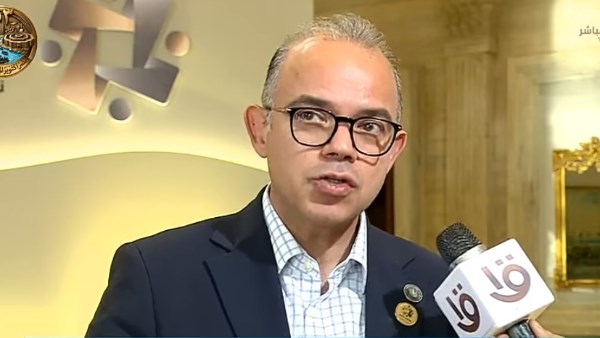 محمد فريد وزير الاستثمار والتجارة الخارجية