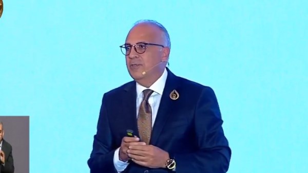 وزير الري