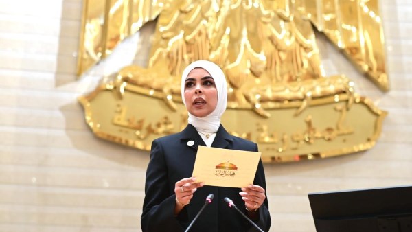  النائبة سجى عمرو هندى