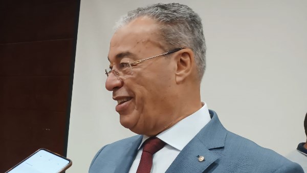  الدكتور صلاح سلام، نقيب أطباء شمال سيناء الأسبق