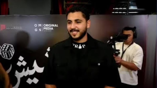 المخرج أكمل شهير