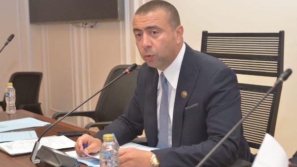أحمد بهاء شلبي، رئيس لجنة الصناعة بمجلس النواب