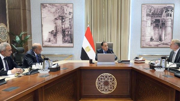 مصطفي مدبولي 