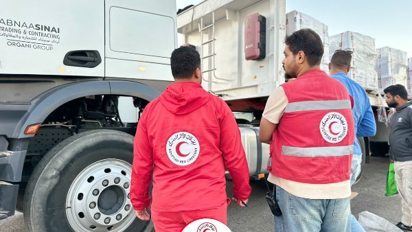 الهلال الأحمر 