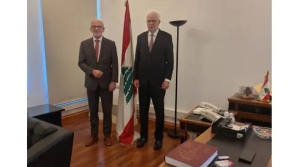 لبنان والسويد