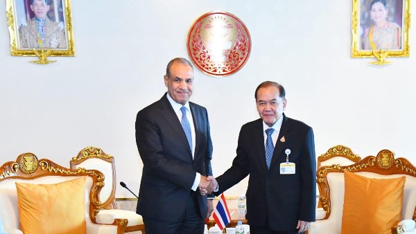وزير الخارجية 