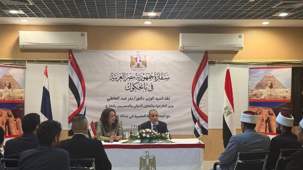 وزير الخارجية: 
