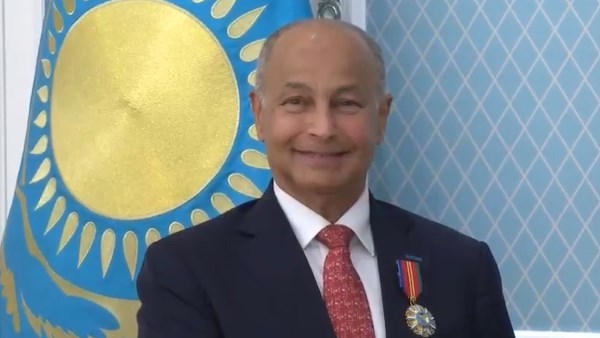 وسام «دوستيك»