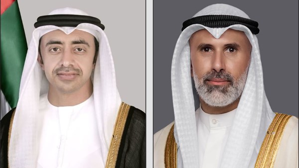 وزير الخارجية الكويتي يبحث مع نظيره الإماراتي 
