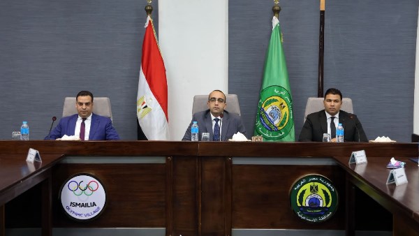 محافظ الإسماعيلية: 