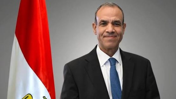  وزير الخارجية