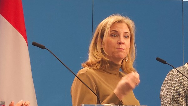 وزيرة الخارجية النمساوية 