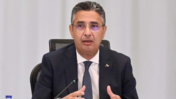 وزير التموين 