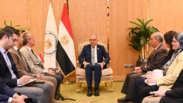 وزير الري