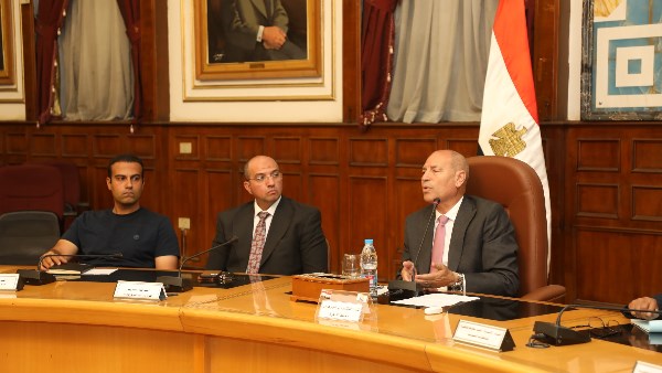 محافظ القاهرة 