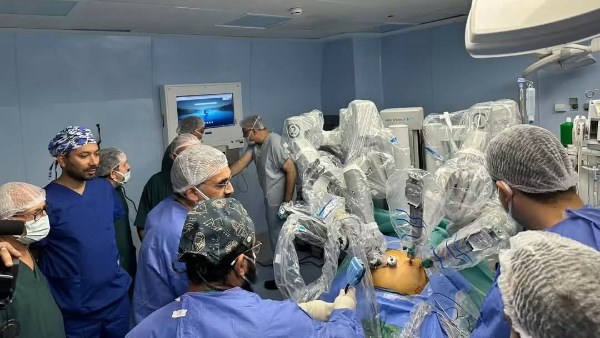 المعهد القومي للأورام بجامعة القاهرة