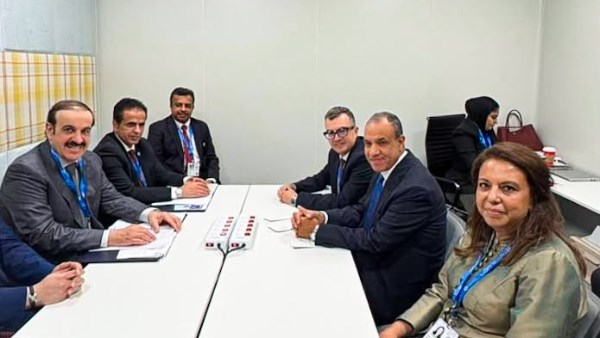 جانب من الحدث 