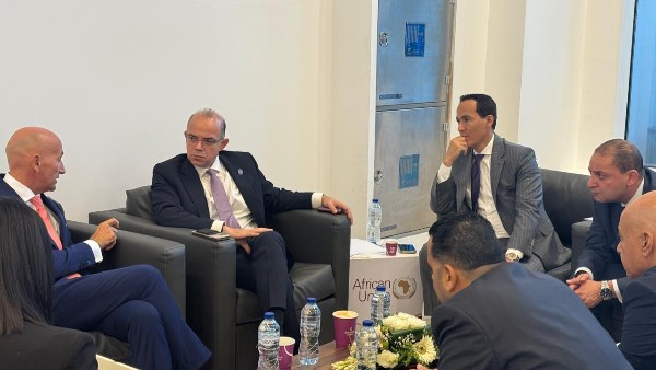 الدكتور محمد فريد وزير الاستثمار والتجارة الخارجية 