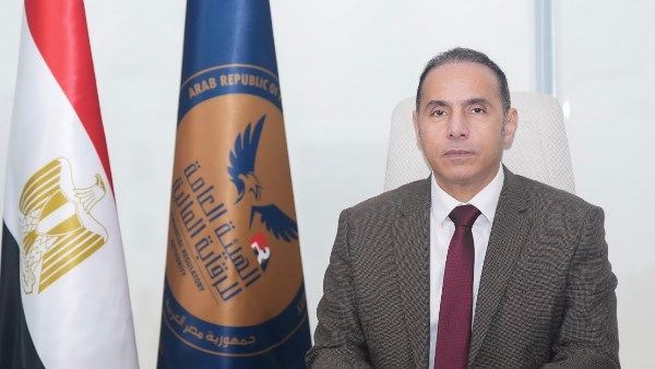 الدكتور إسلام عزام رئيس هيئة الرقابة المالية 
