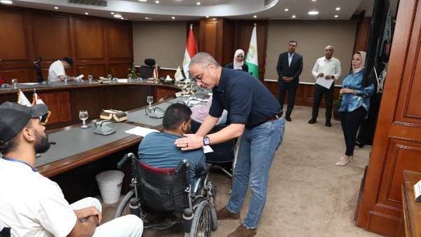 الدكتور أحمد الأنصاري محافظ الجيزة 