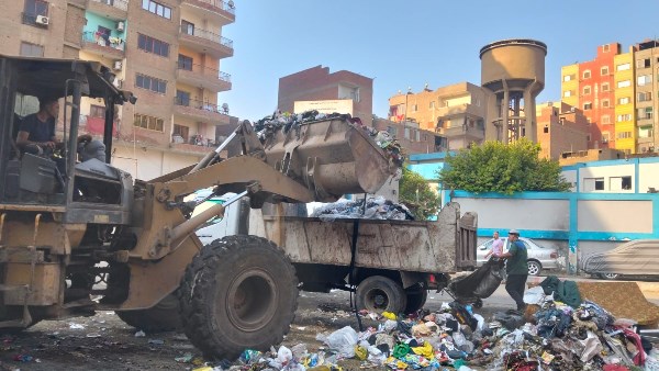 الهيئة العامة للنظافة والتجميل بالجيزة تنفذ حملات مكثفة لرفع كفاءة النظافة بالوراق