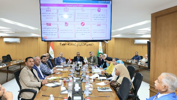 الدكتور أحمد الأنصاري محافظ الجيزة 