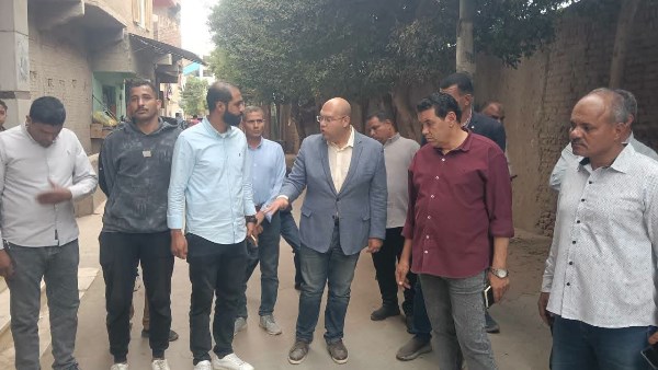 نائب محافظ الجيزة يتابع ميدانيًا مشروعات الصرف الصحي بقرى منشأة القناطر نائب محافظ الجيزة يتابع ميدانيًا مشروعات الصرف الصحي بقرى منشأة القناطر