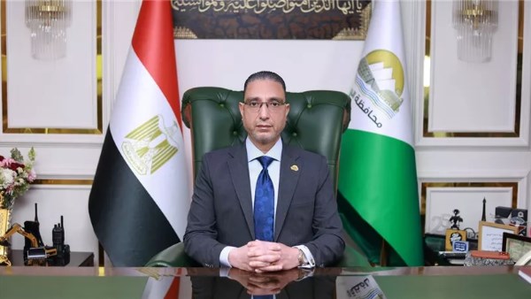 محافظ الجيزة يعتمد حركة ترقيات لـ٥٦٢ موظفًا بالديوان العام والأحياء والمراكز والمدن