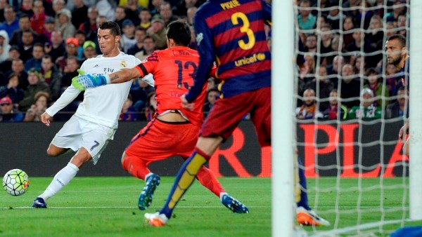 هل يواصل ريال مدريد عقدة 25 أكتوبر أم يكتب برشلونة فصلًا جديدًا في الكلاسيكو؟ هل يواصل ريال مدريد عقدة 25 أكتوبر أم يكتب برشلونة فصلًا جديدًا في الكلاسيكو؟