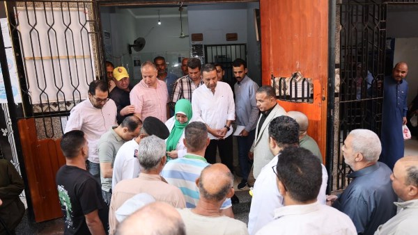 محافظ المنوفية يفاجئ عيادة الباجور للتأمين الصحي ويوجه بتوفير الأدوية محافظ المنوفية يفاجئ عيادة الباجور للتأمين الصحي ويوجه بتوفير الأدوية