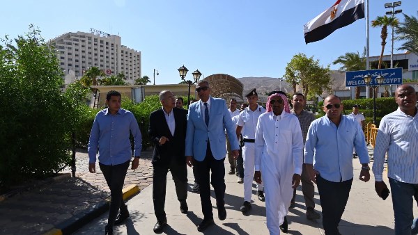 المحافظ خلال التفقد