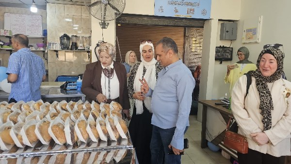 وكيل التضامن ببني سويف تفتتح مطبخ "لقمة هنية" لدعم الأسر الأولى بالرعاية.. صور