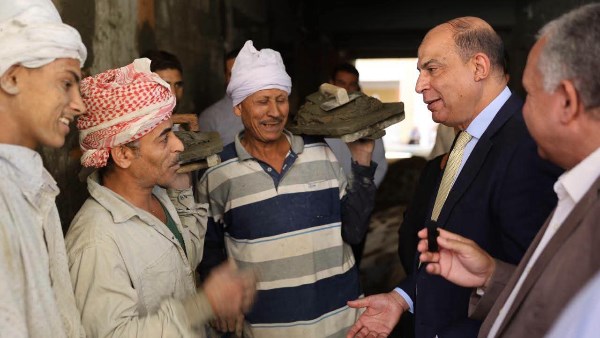 محافظ المنيا خلال الجوله 