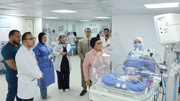نائب وزير الصحة تتفقد مستشفي التأمين الصحي