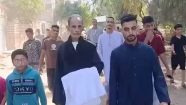 استلموا الكفن 