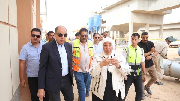 محافظ المنيا خلال الجوله 