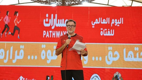 السفير الكندي خلال الماراثون 